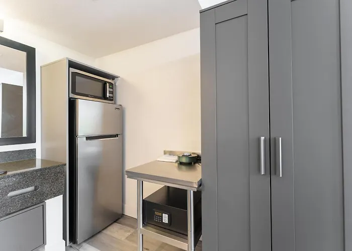 Aparthotel In North Scottsdale